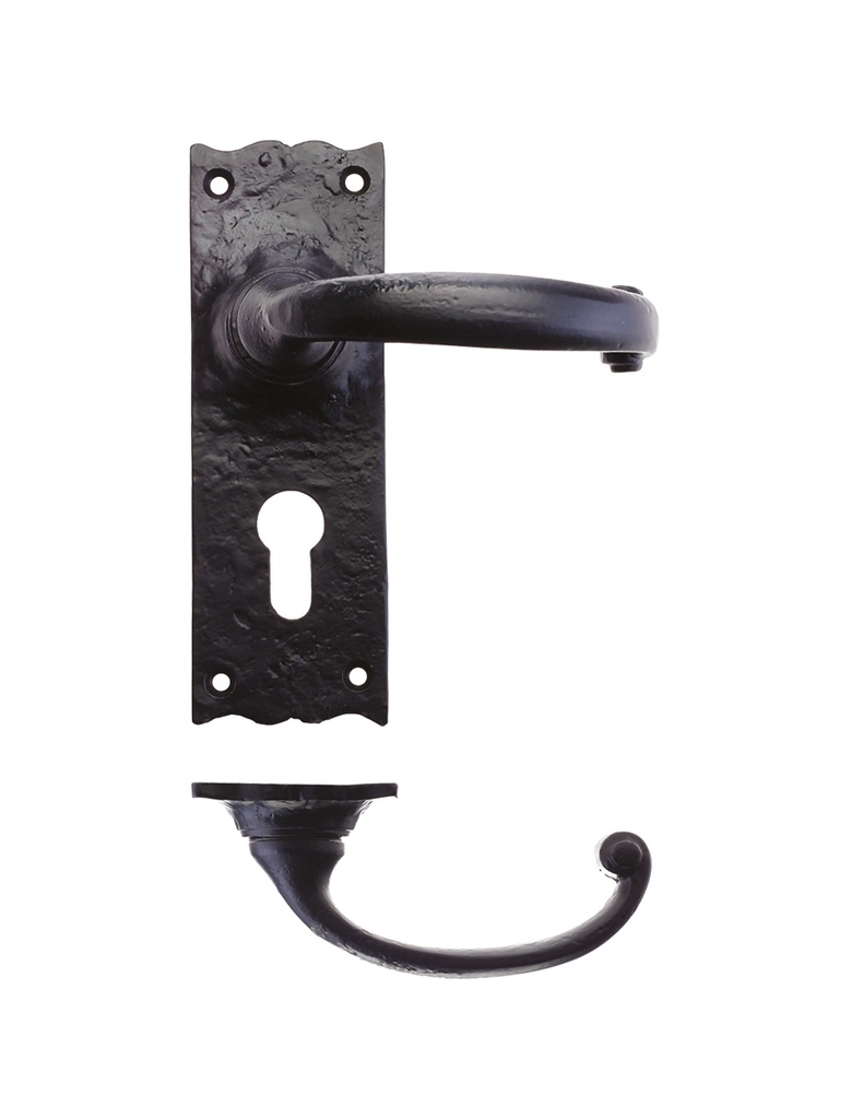 Traditional Lever - Euro 50 x 150mm BK